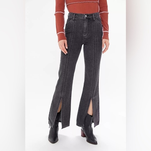 Urban Outfitters BDG High-Waisted Slit Flare Jean- Washed black Denim Size:27 - Picture 1 of 5